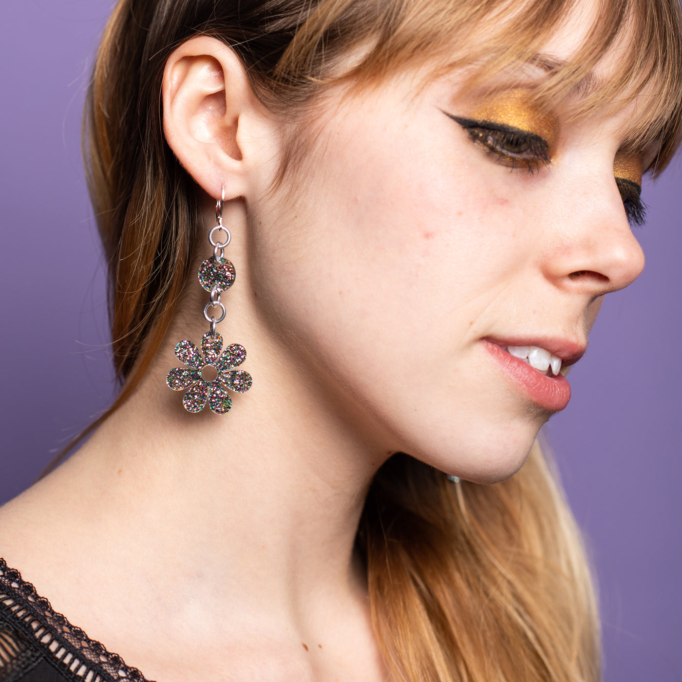 The Baby Hazey Dazey Dot & Chain Earrings