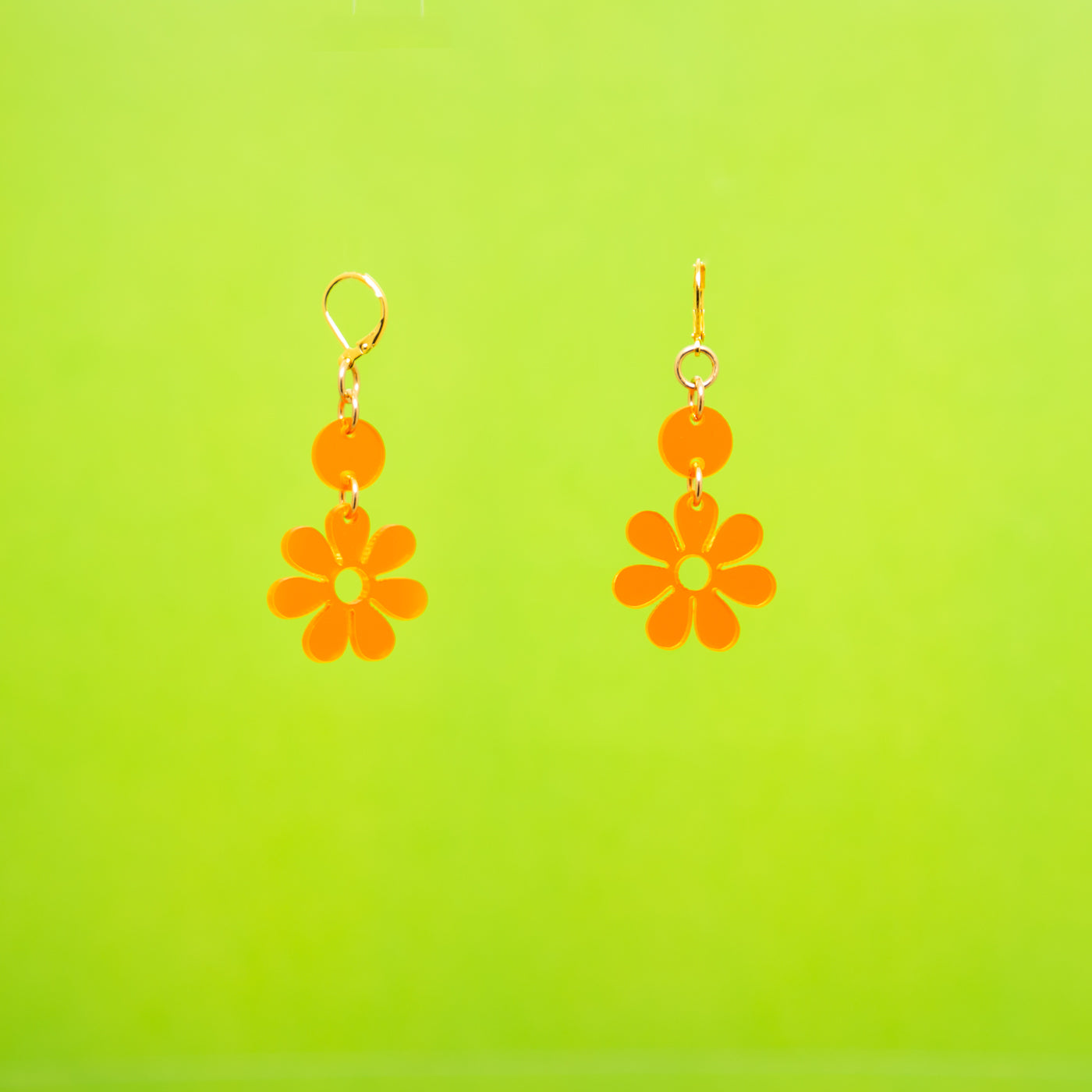 The Baby Hazey Dazey Dot & Chain Earrings