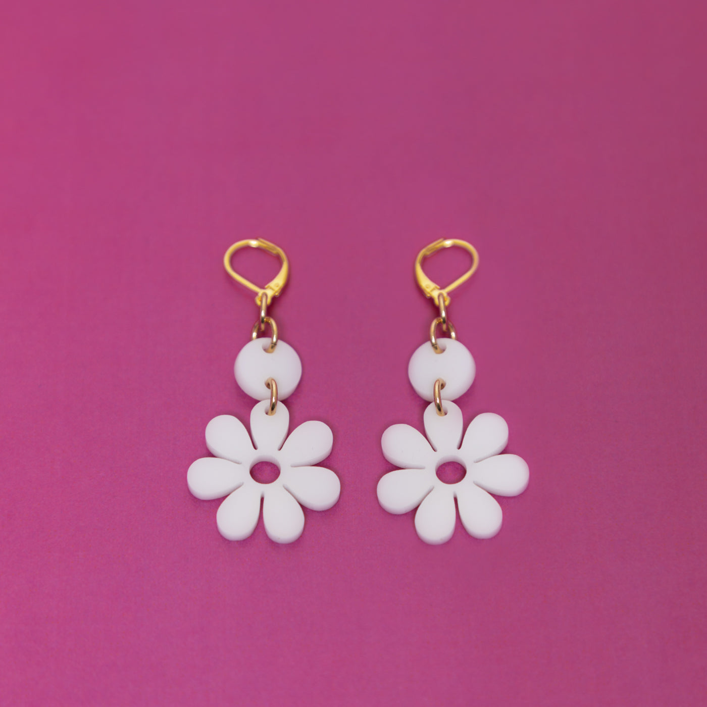 The Baby Hazey Dazey Dot & Chain Earrings