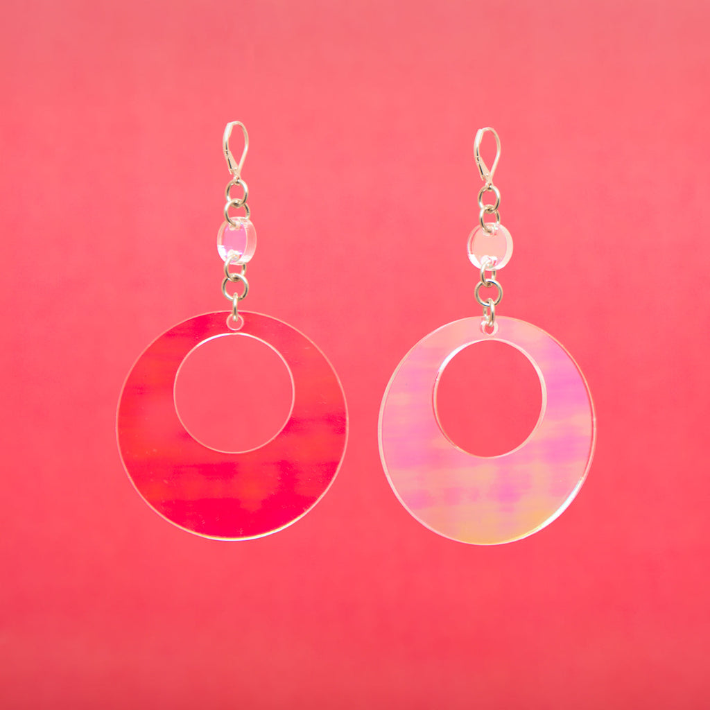 Oh Mod! Dot & Chain Earrings