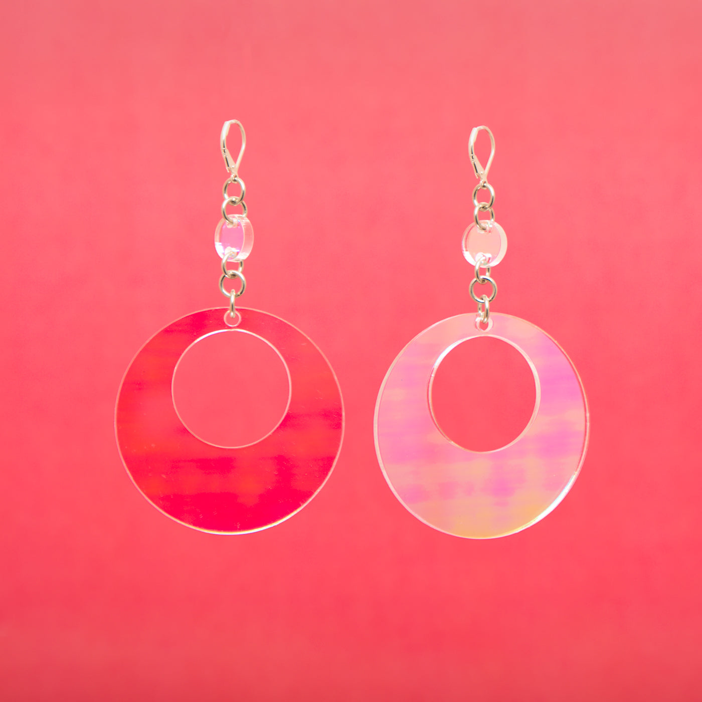 Oh Mod! Dot & Chain Earrings