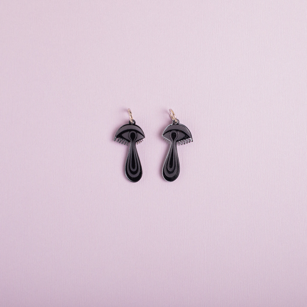 The Mind's Eye Engrave Hoop Earrings