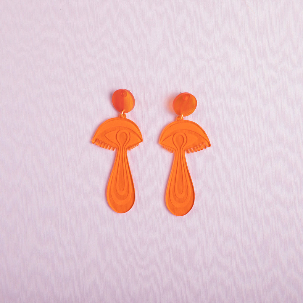 The Mind's Eye Engrave Stud Earrings