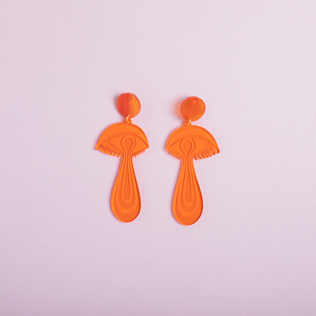 The Mind's Eye Engrave Stud Earrings