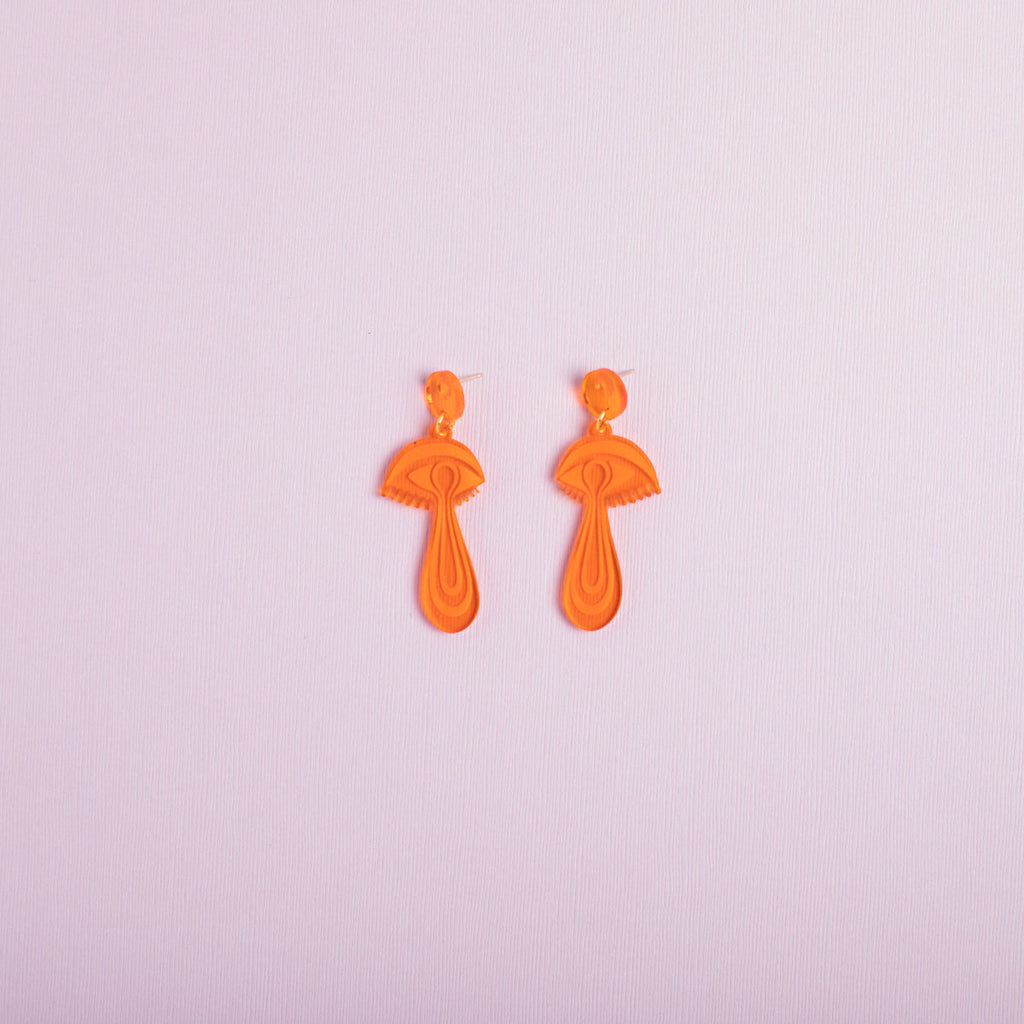 The Mind's Eye Engrave Stud Earrings