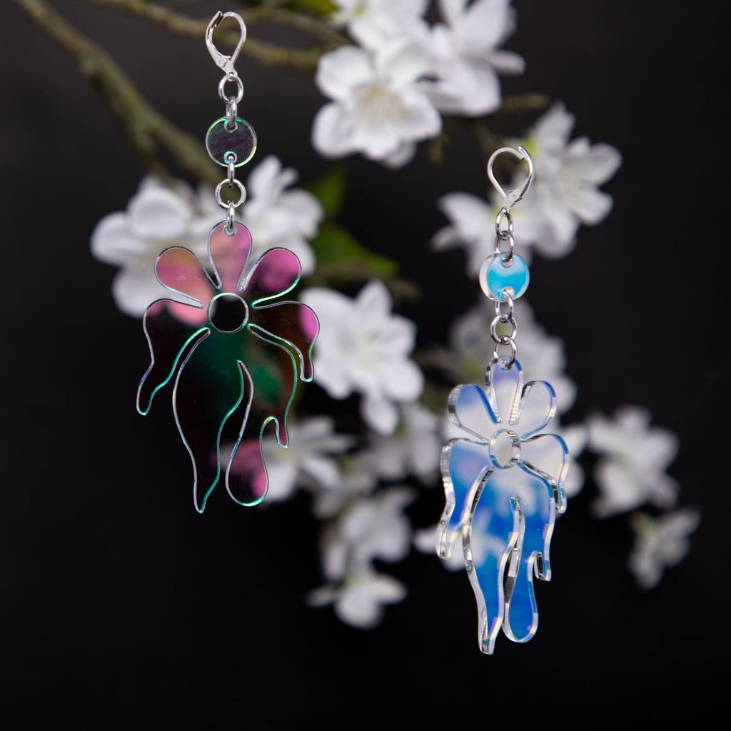 The MindFlower Dot & Chain Earrings