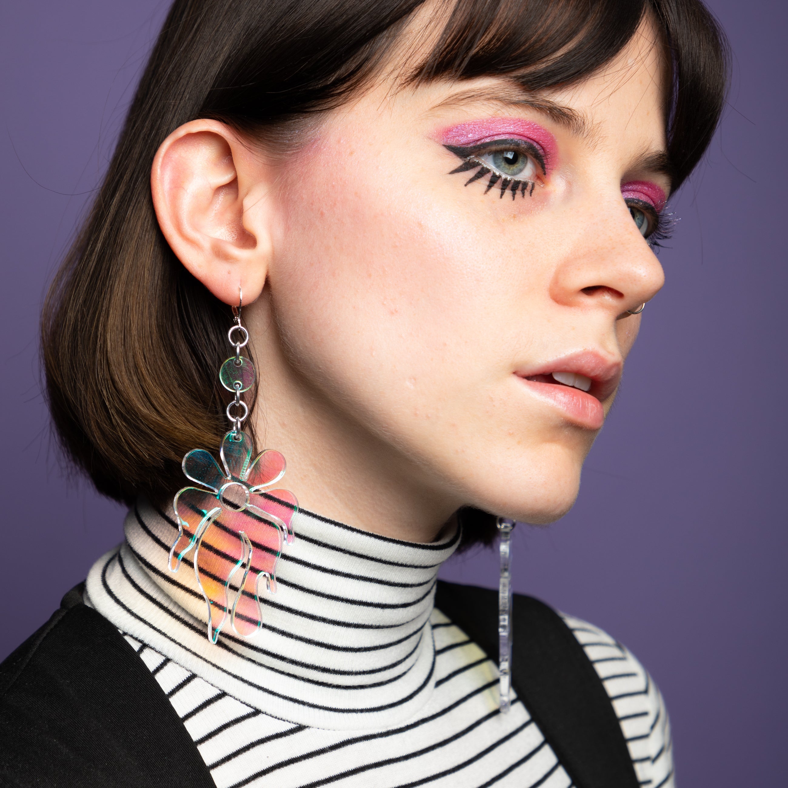 The MindFlower Dot & Chain Earrings
