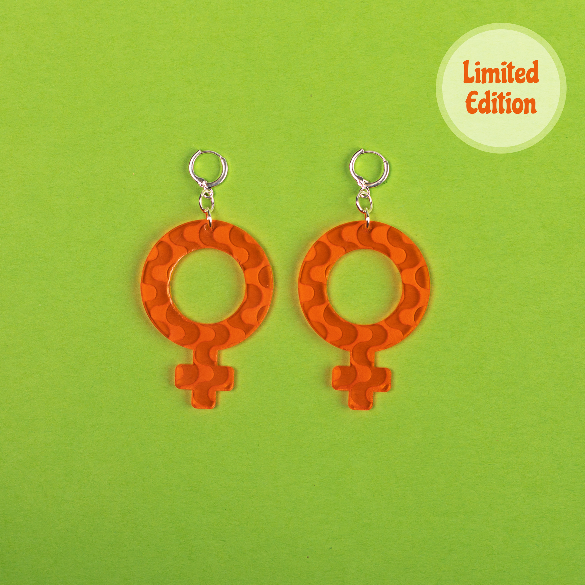 The Wavy Venus Dangle Earrings