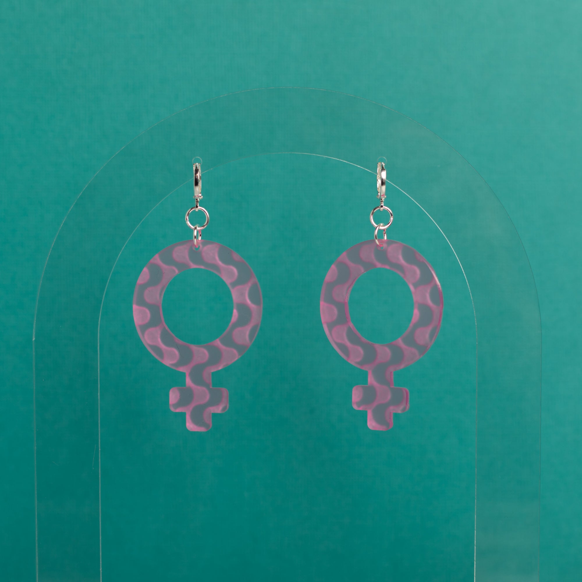The Wavy Venus Dangle Earrings