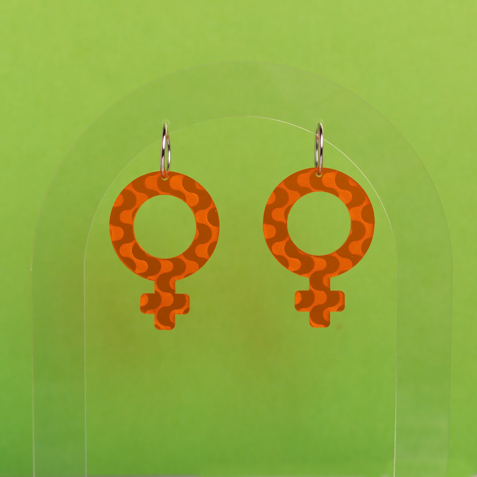 The Wavy Venus Hoop Earrings