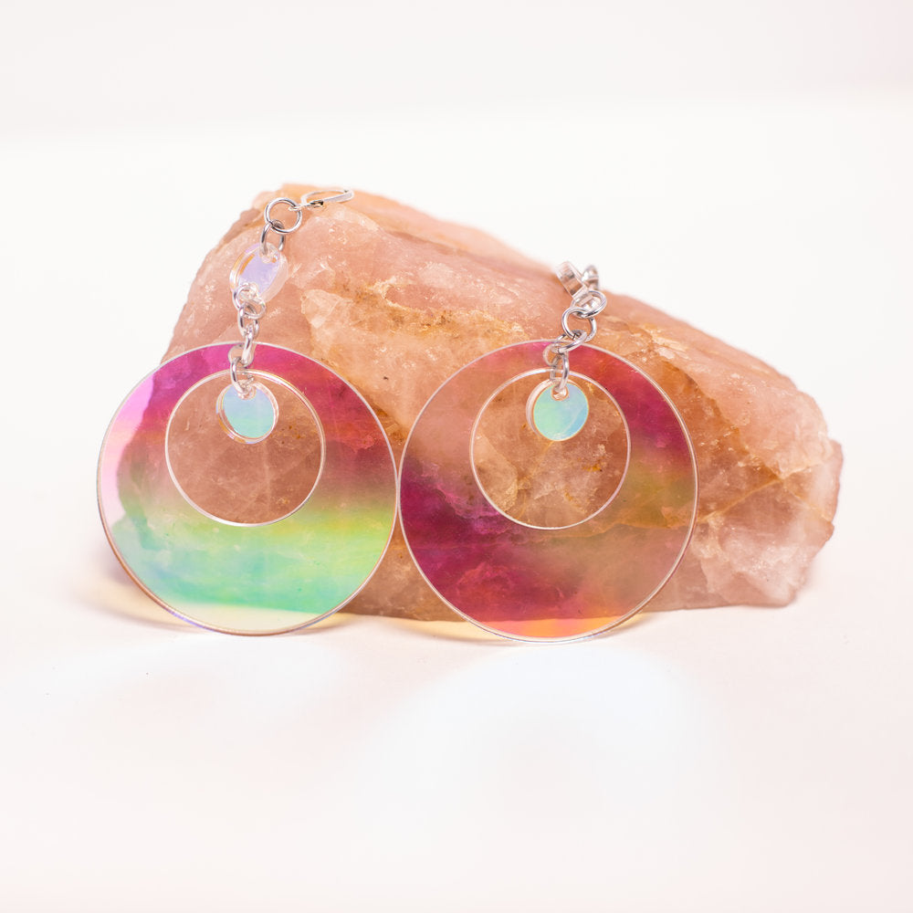 Oh Mod! Floating Dot and Chain Earrings